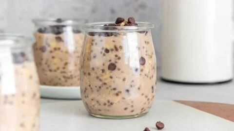 Chocolate Protein Overnight Oats