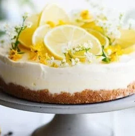 Delicious easy no bake lemon cheesecake topped with a lemon slice.