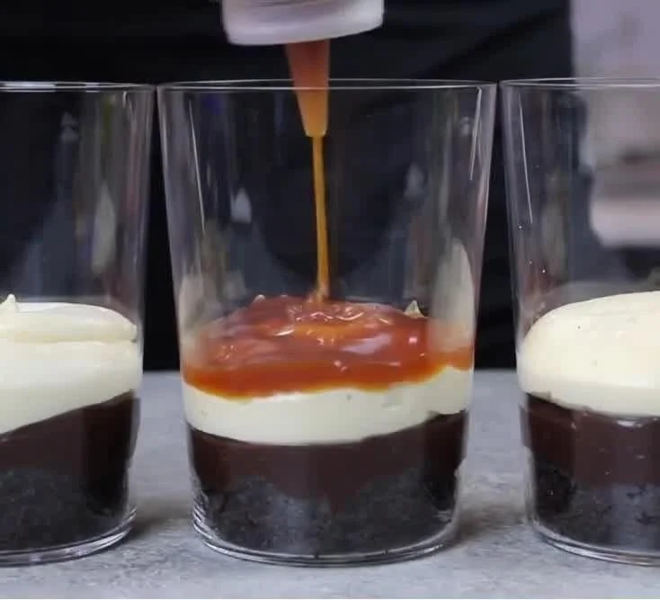 Snickers Trifle