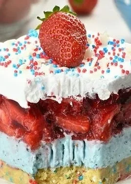 Summer Berry Jello Lasagna with layers of colorful berries and jello