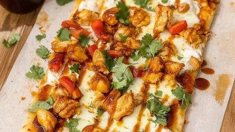 BBQ Chicken Flatbread Pizza: A Quick Family Favorite