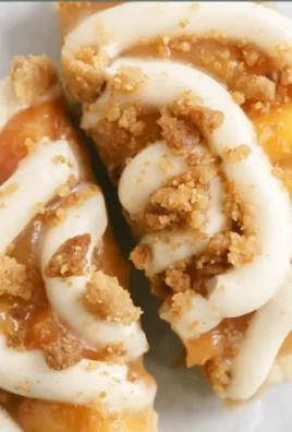 Delicious Peach Cobbler Cookies with peaches and crumbly topping