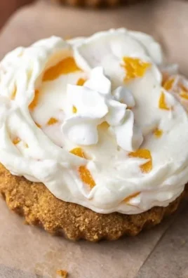 Peaches and cream copycat cookies on a serving plate