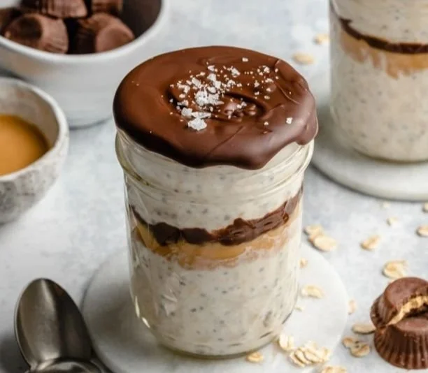 High Protein Peanut Butter Cup Overnight Oats